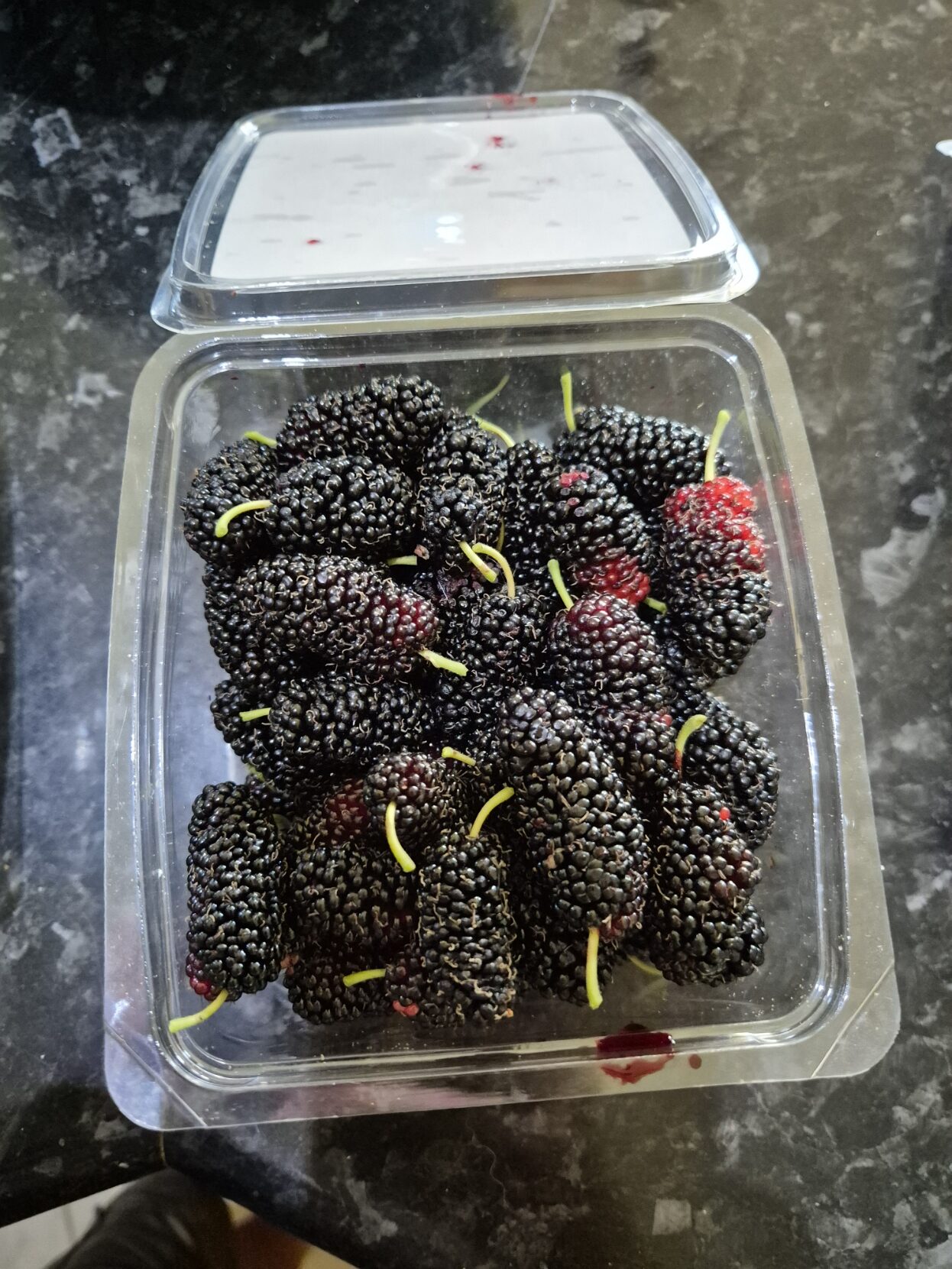 Mulberries: From the Tree to the Jam Jar